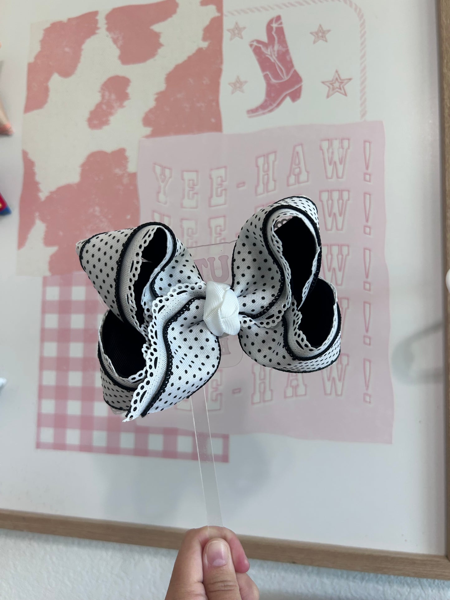 B & W Bows