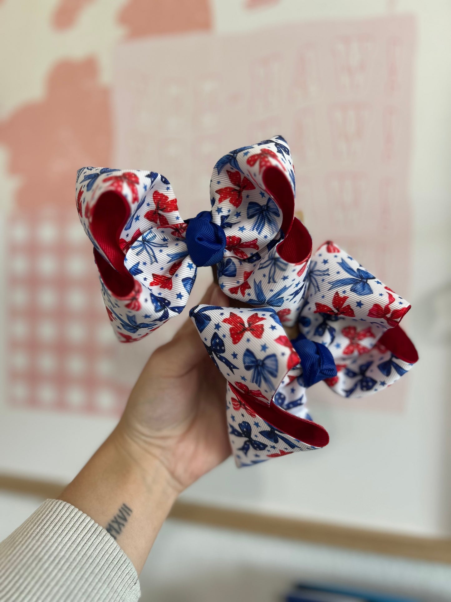 RWB Bows Bow 4” piggies