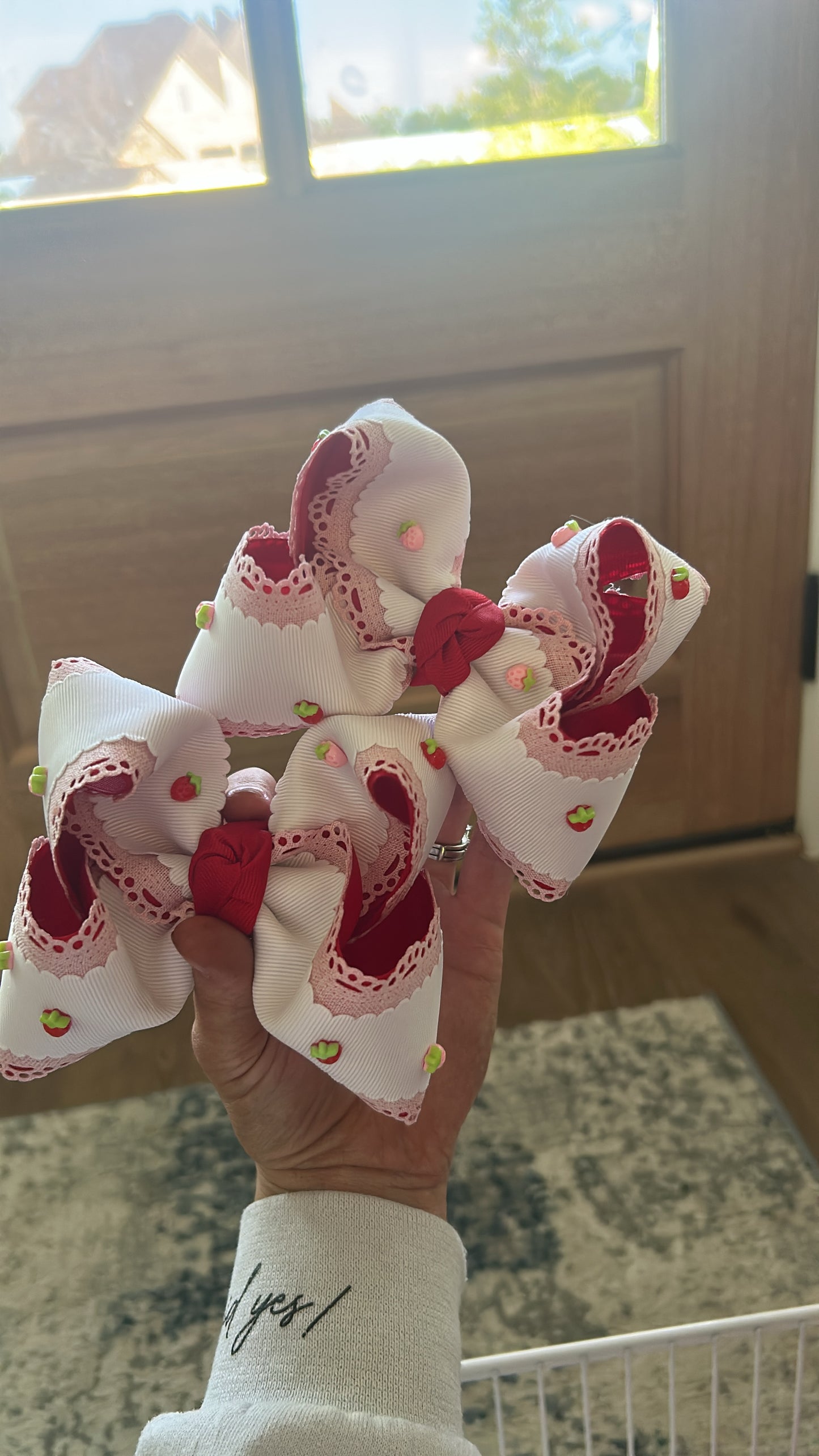 Strawberry Cutie Bows